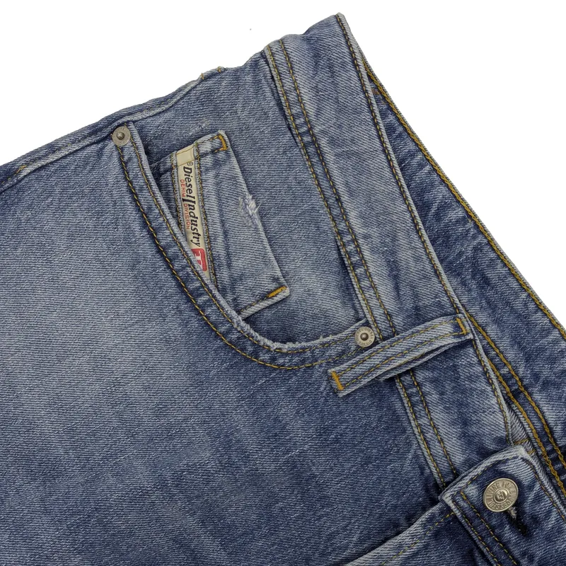 diesel buster r9a19 mens denim jeans low waist tapered leg1