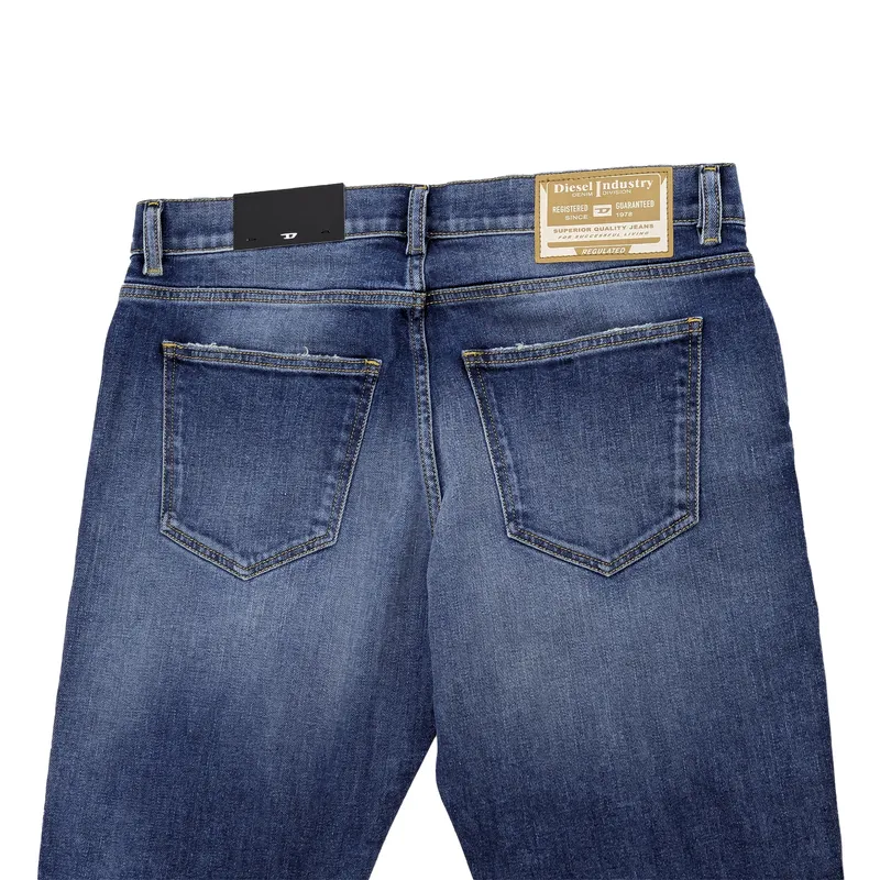 diesel 2019 d-strukt r9c87 mens denim jeans stretch slim leg2