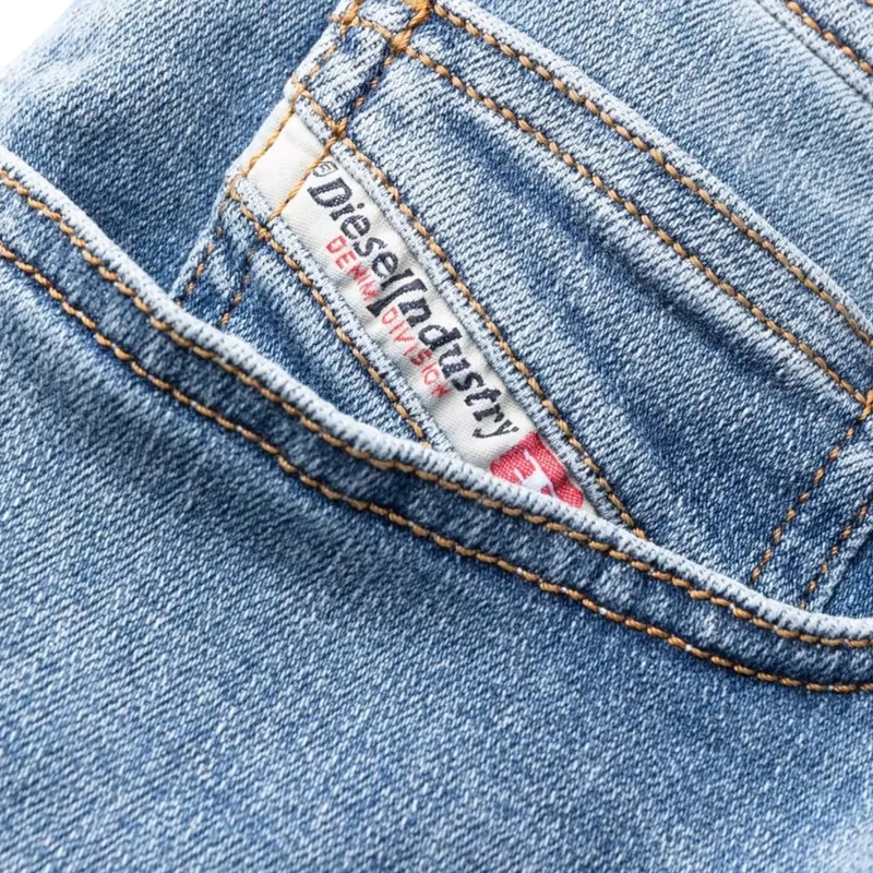 diesel 1983 09c01 mens denim jeans ​​​​​​​tapered leg blue2