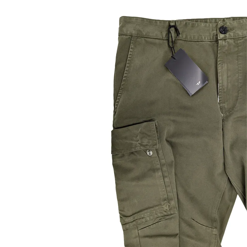 diesel p-cor a10372 mens cargo trousers regular fit tapered leg cotton pant w366